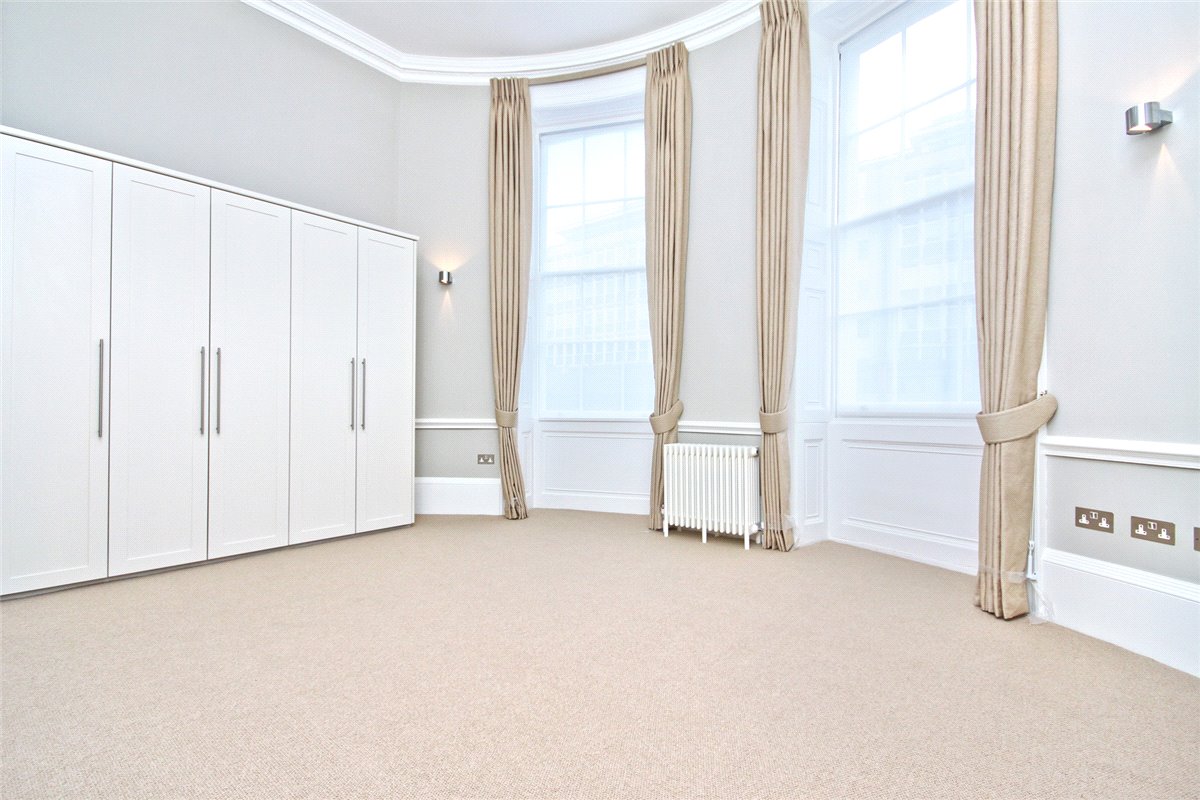 1 bedroom Flat, Gloucester Place, Marylebone, W1U - Available, Image 2