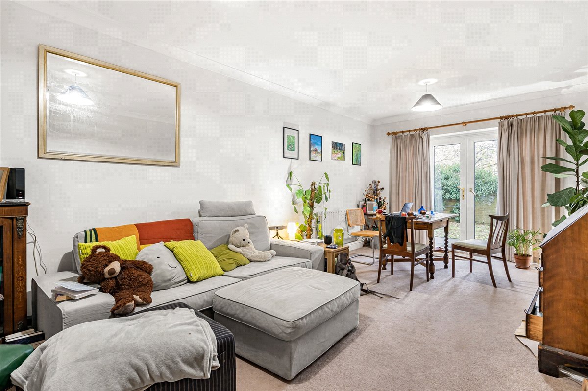 2 bedroom Flat, Long Ford Close, Oxford, OX1 - Sold STC, Image 5