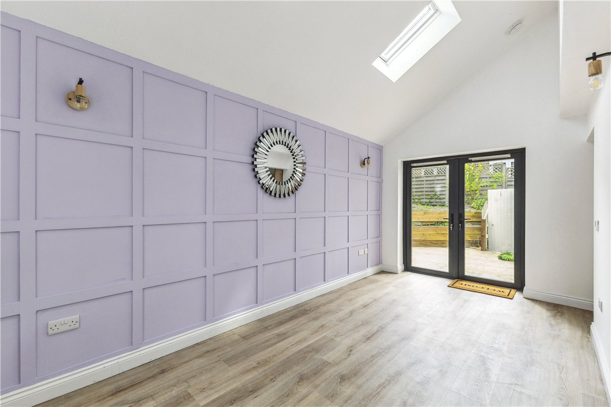 4 bedroom House, High Street, Burbage, SN8 - , Image 4