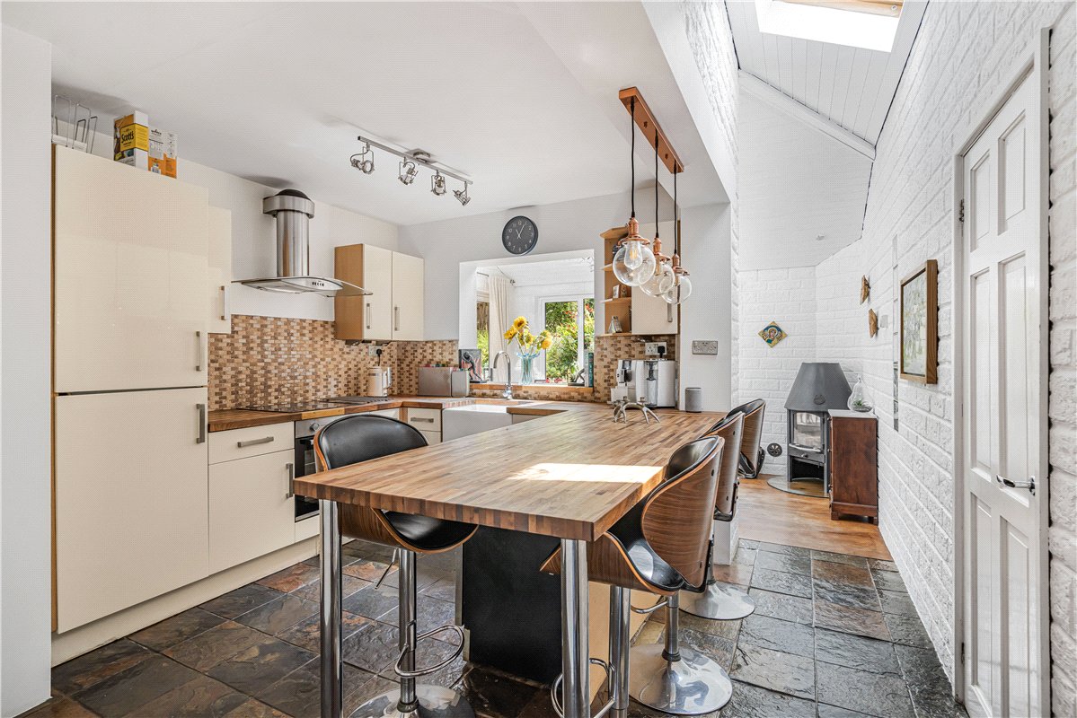 4 bedroom House, Heyford Road, Somerton, OX25 - Available, Image 8