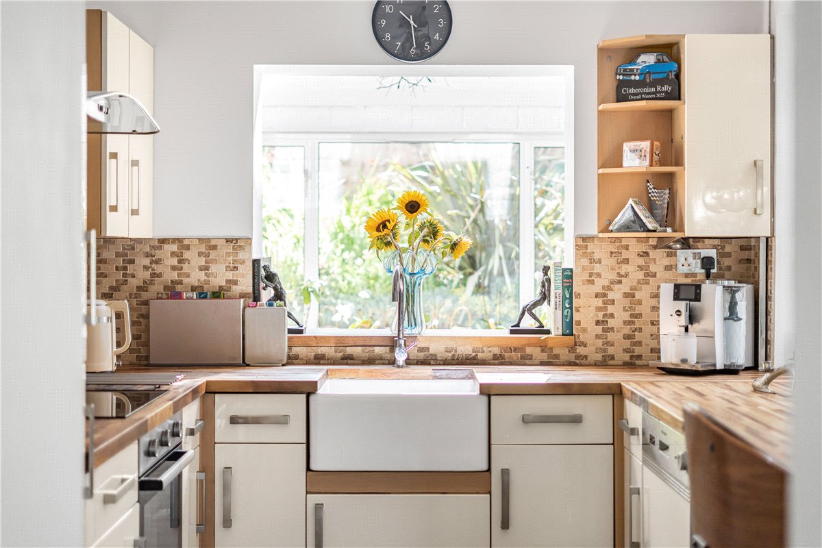 4 bedroom House, Heyford Road, Somerton, OX25 - Available, Image 8
