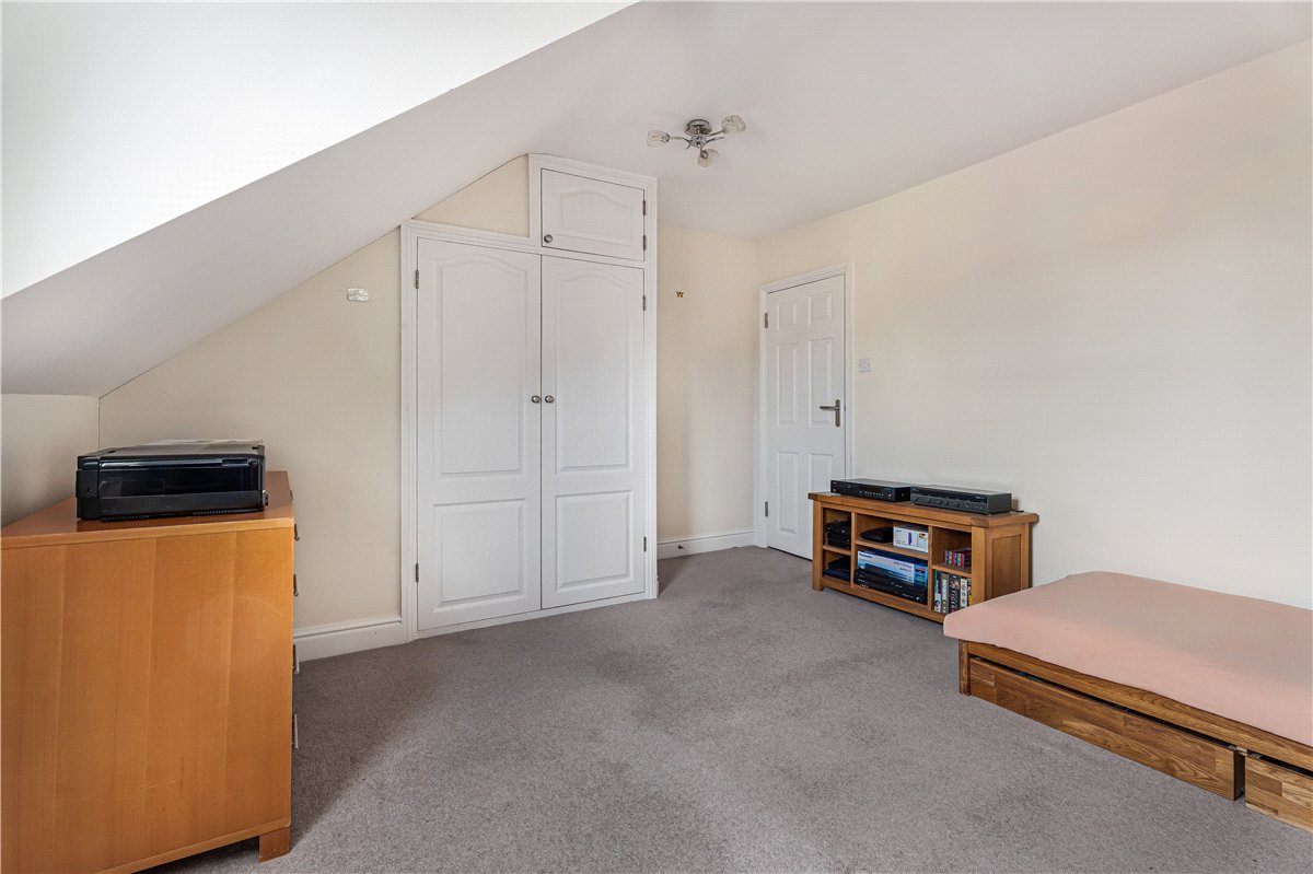 2 bedroom Maisonette, Walton Crescent, Oxford, OX1 - Let Agreed, Image 3