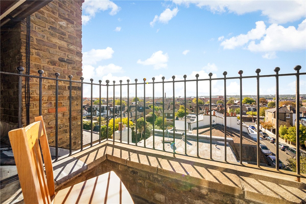 3 bedroom Flat, Wandle Road, , SW17 - Available, Image 9