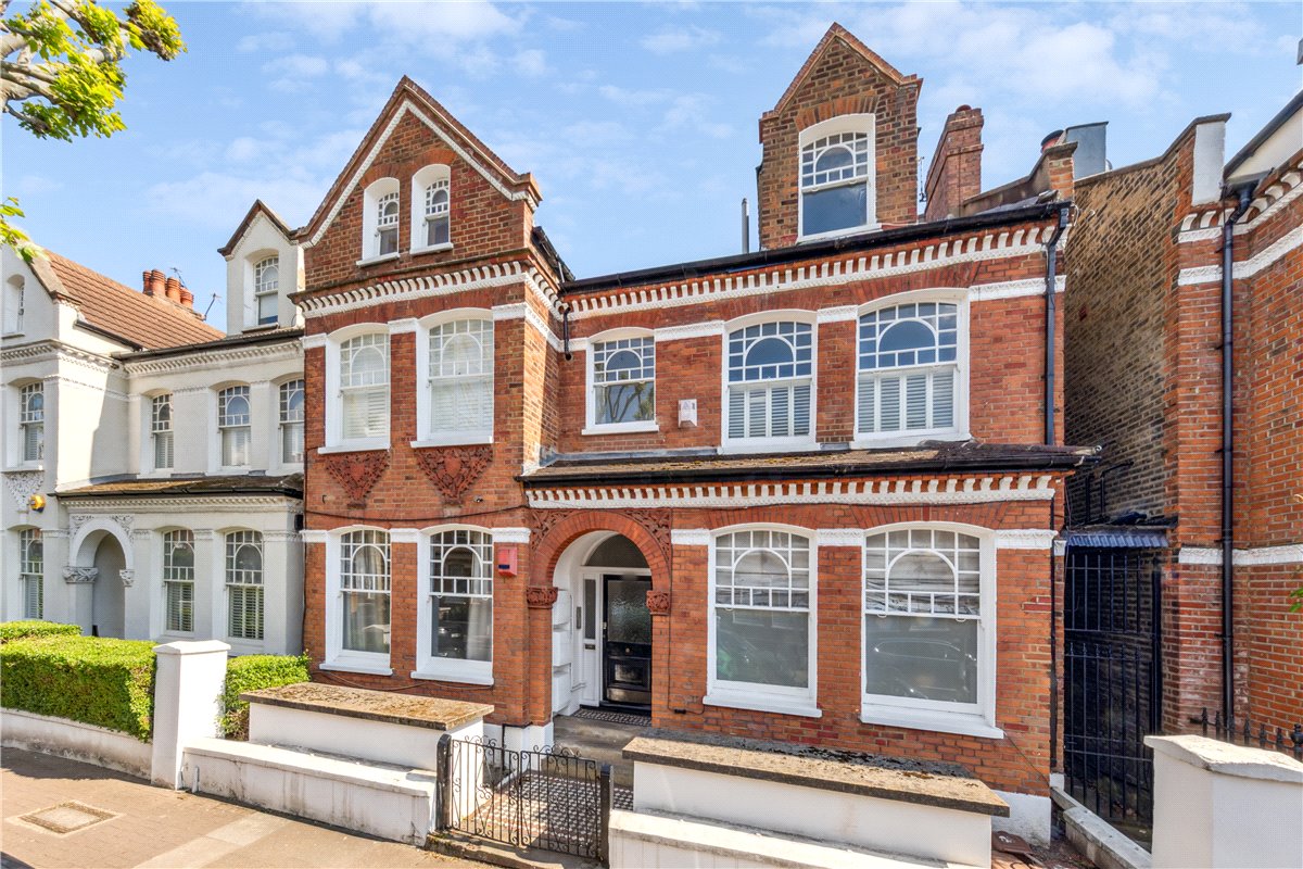 1 bedroom Flat, Upper Tooting, London, SW17 - Sold