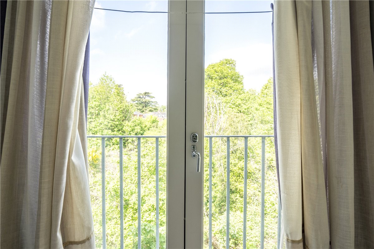 3 bedroom House, Park Road, Winchester, SO23 - Available, Image 6