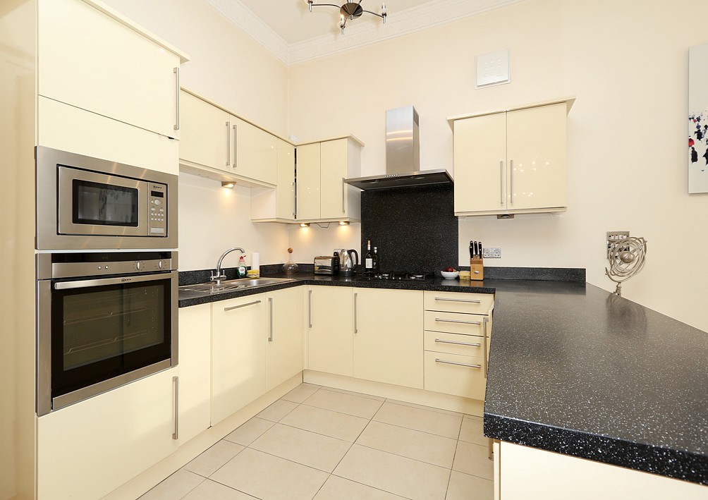 1 bedroom Flat, Seymour Street, Marylebone, W1H - Available, Image 1