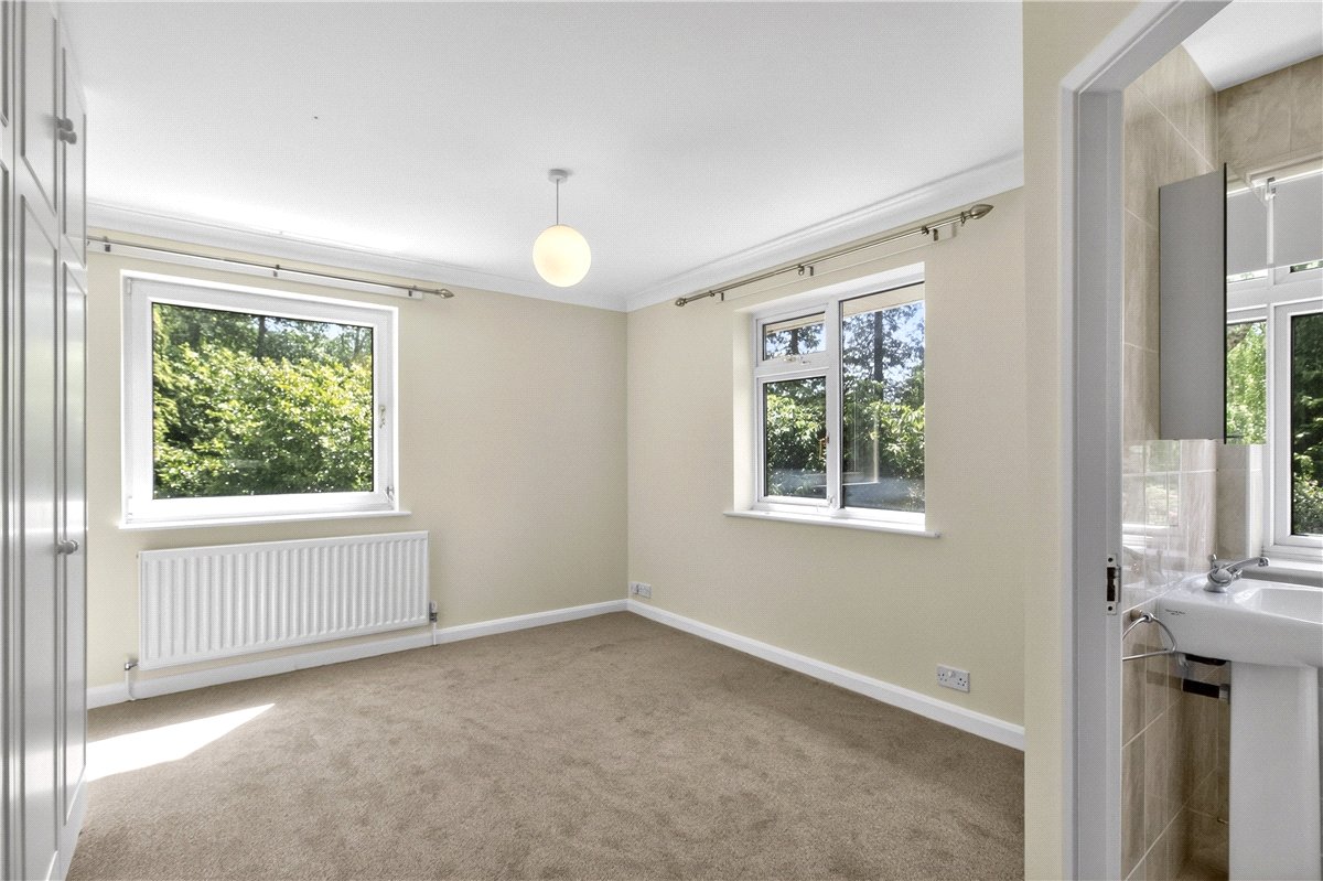 4 bedroom House, Whitmore Heath, Newcastle, ST5 - Available, Image 7