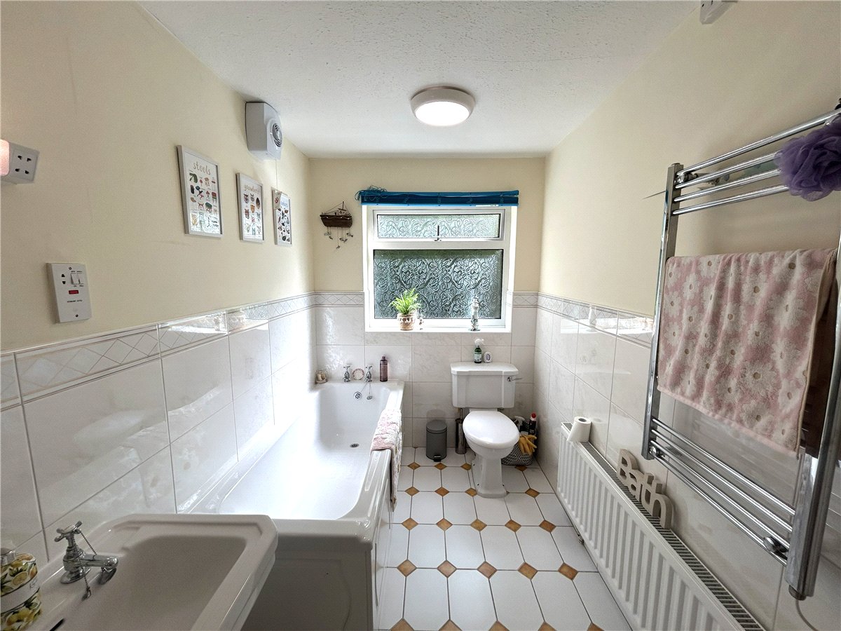 4 bedroom Bungalow, Meadow Drive, Scruton, DL7 - Available, Image 10