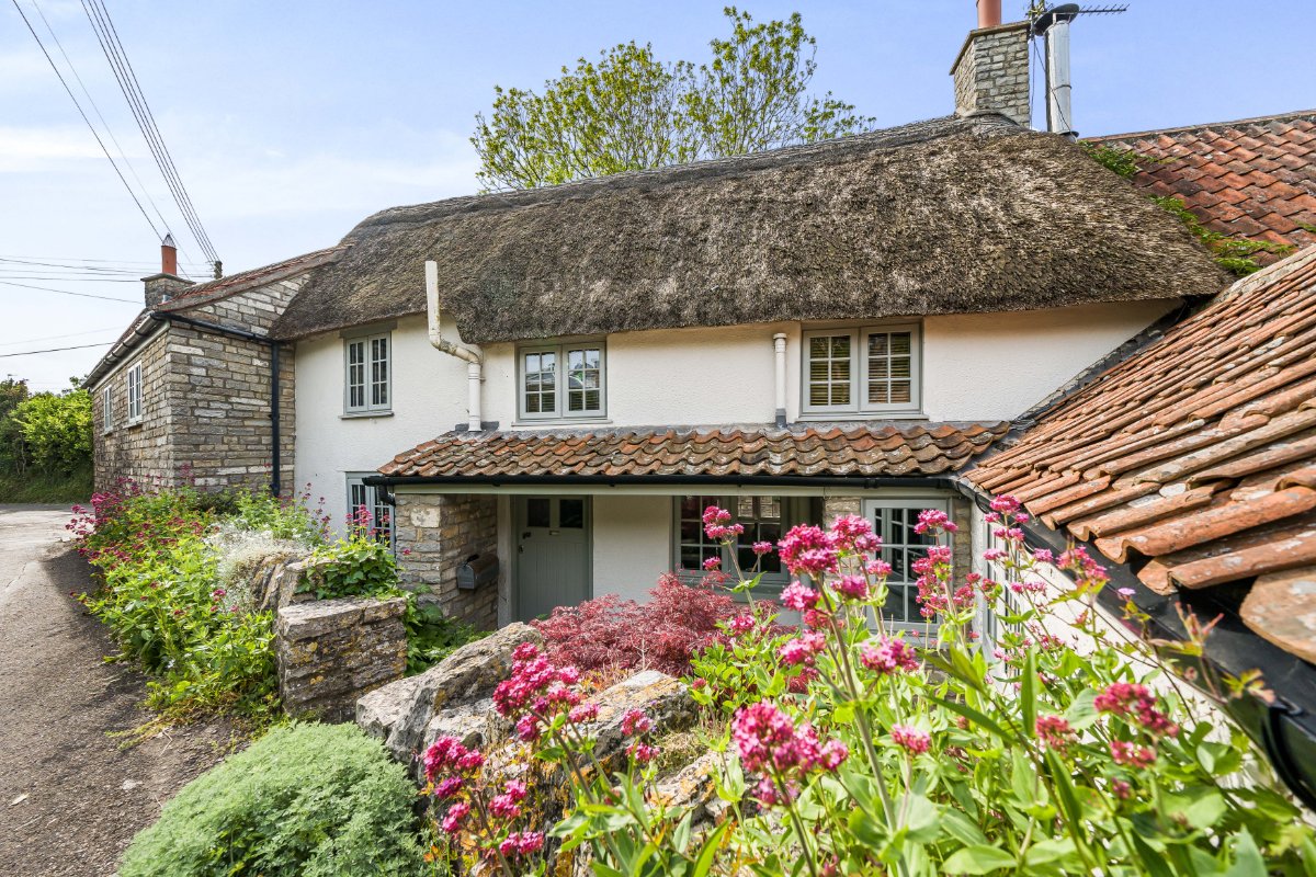 7 bedroom House, School Lane, Compton Dundon, TA11 - Available, Image 1