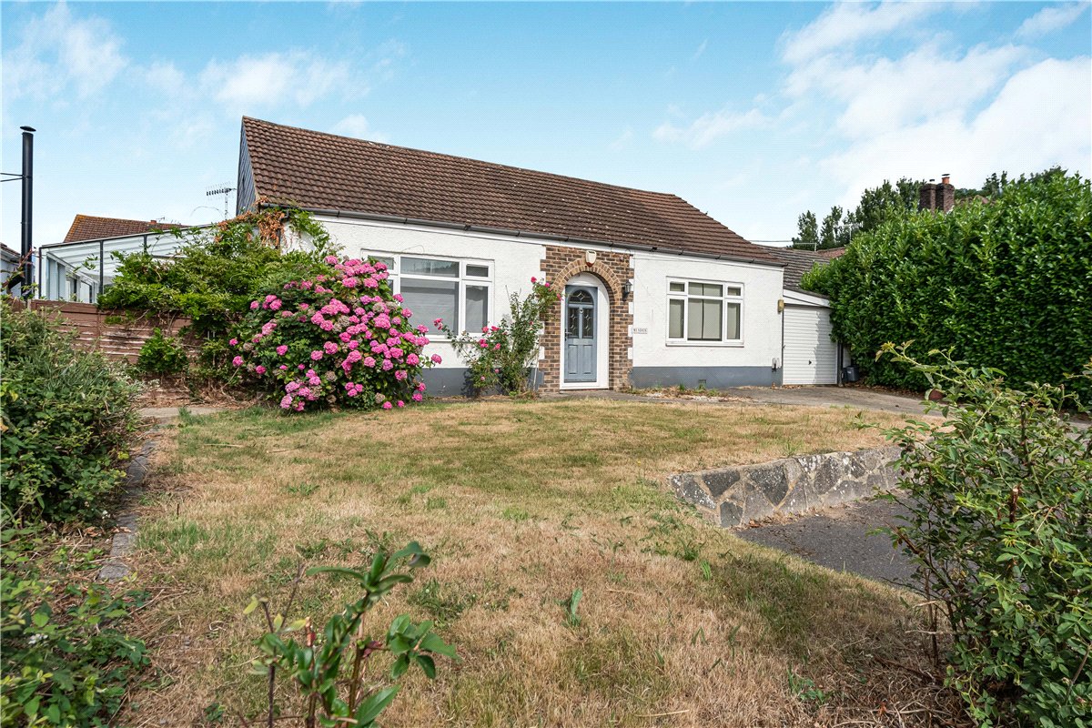 2 bedroom Bungalow, Yapton Lane, Walberton, BN18 - Available