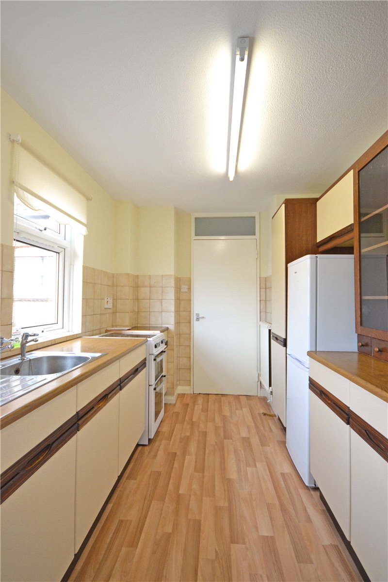 2 bedroom Flat, Minerva Way, Cambridge, CB4 - Sold STC, Image 2