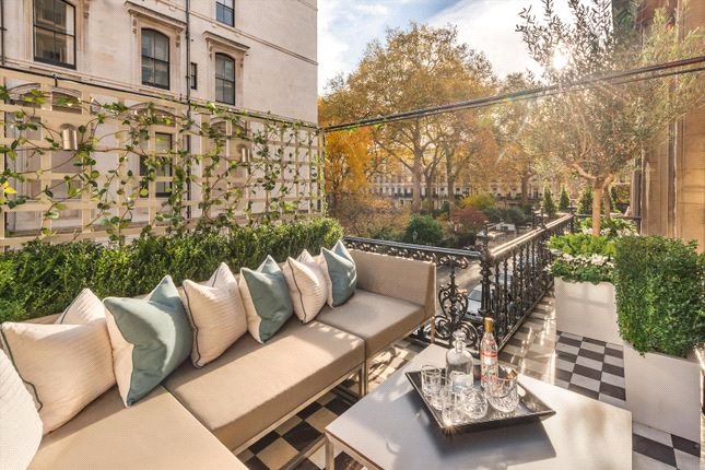 2 bedroom Flat, Ennismore Gardens, Knightsbridge, SW7 - Available, Image 18