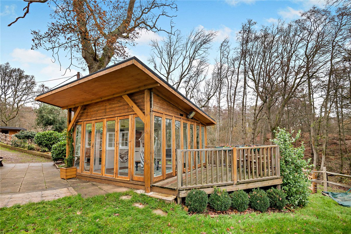 5 bedroom House, Crookham Common, Thatcham, RG19 - Available, Image 23