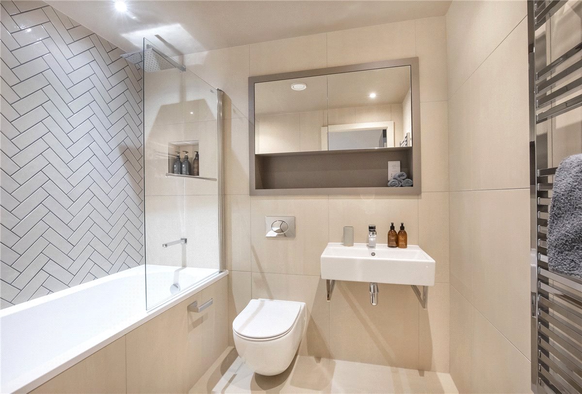 2 bedroom Flat, Kings, Hudson Quarter, YO1 - Available, Image 6