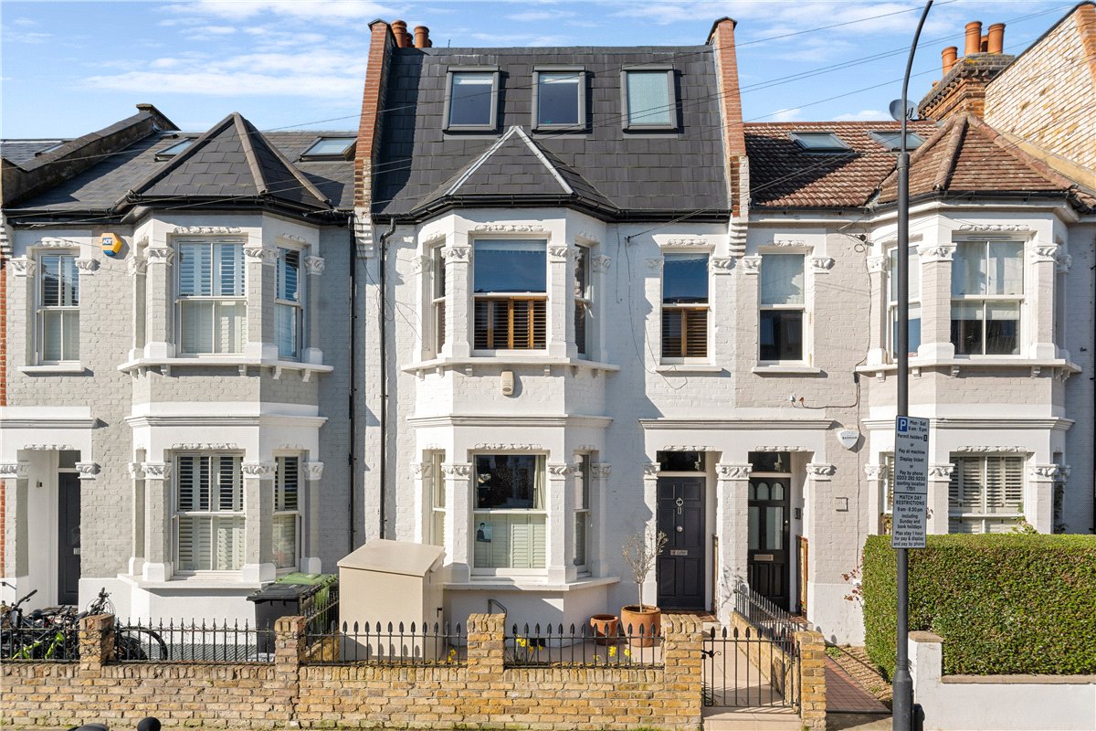 6 bedroom House, Queensmill Road, London, SW6 - Available, Image 16