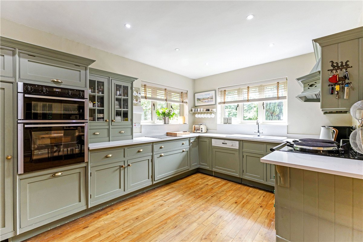 6 bedroom House, Hyde Lane, Marlborough, SN8 - Available, Image 5