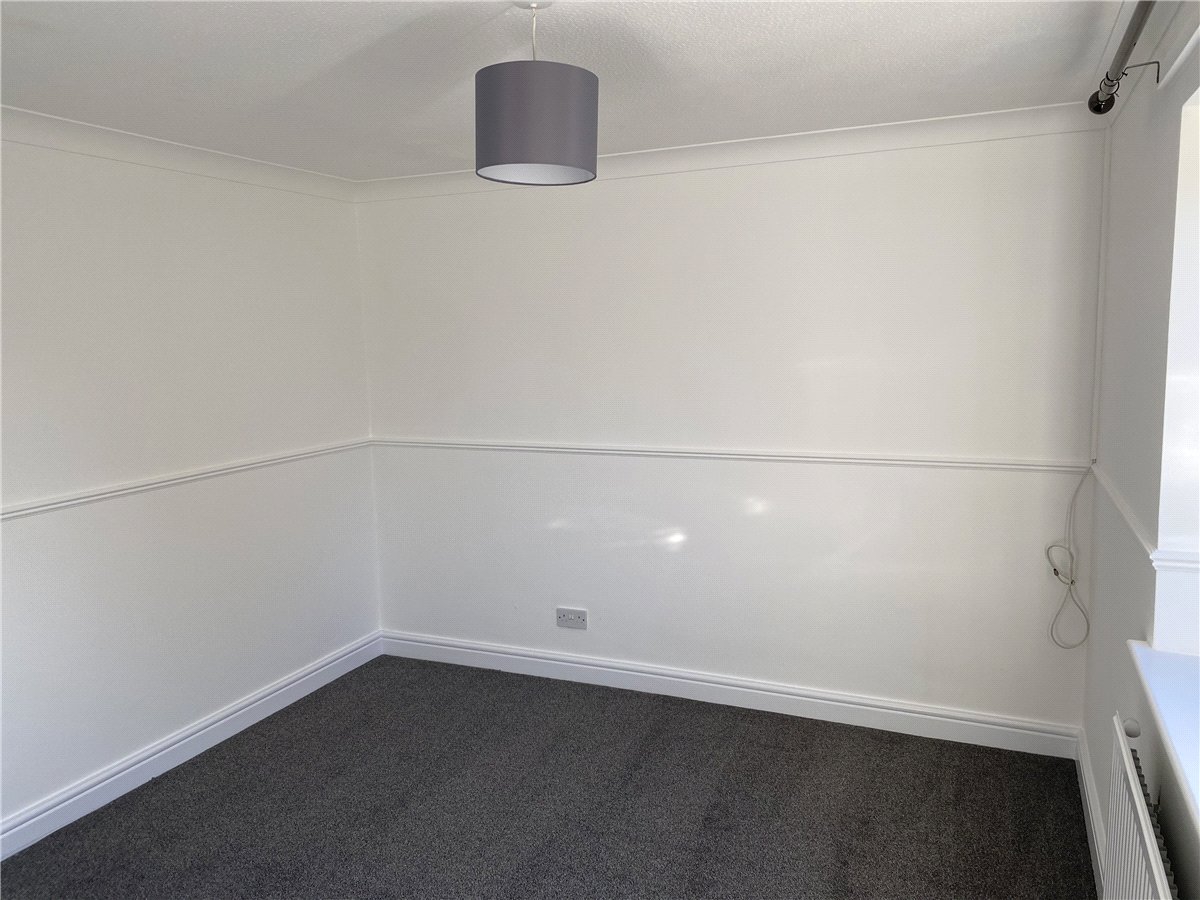 4 bedroom House, Matthews Close, All Cannings, SN10 - Available, Image 13