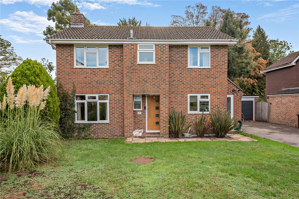 4 bedroom House, Falcon House Gardens, Woolton Hill, RG20 - Available, Image 22