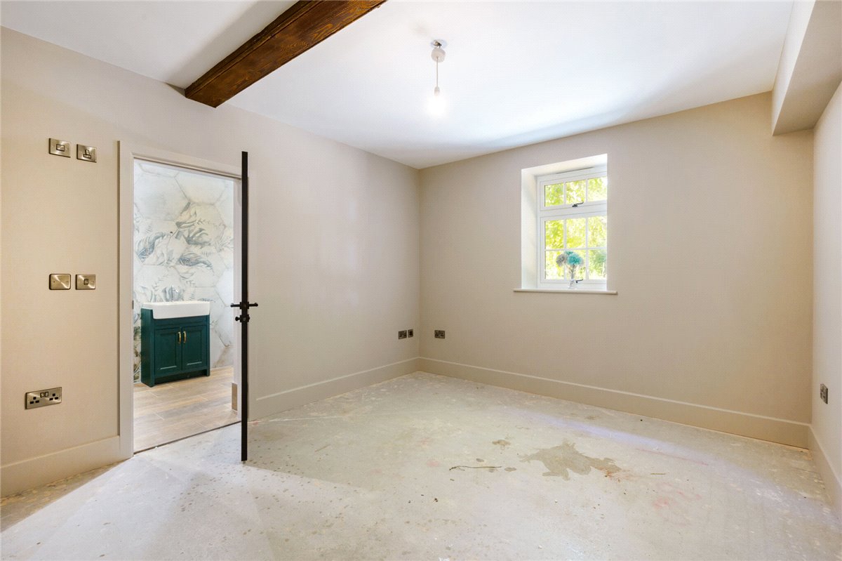 4 bedroom Barn Conversion, The Stables, North Dalton, YO25 - Available, Image 10