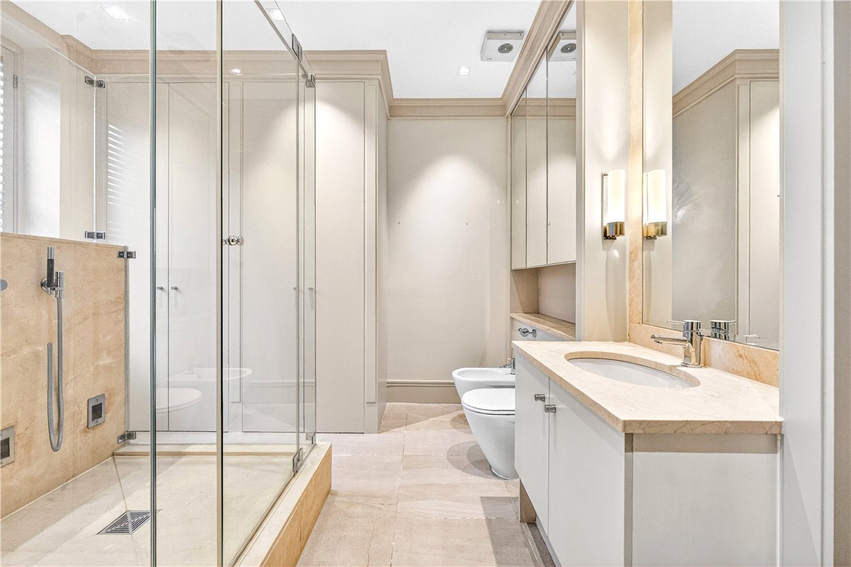 4 bedroom Flat, Marylebone Road, Marylebone, NW1 - Let Agreed, Image 9