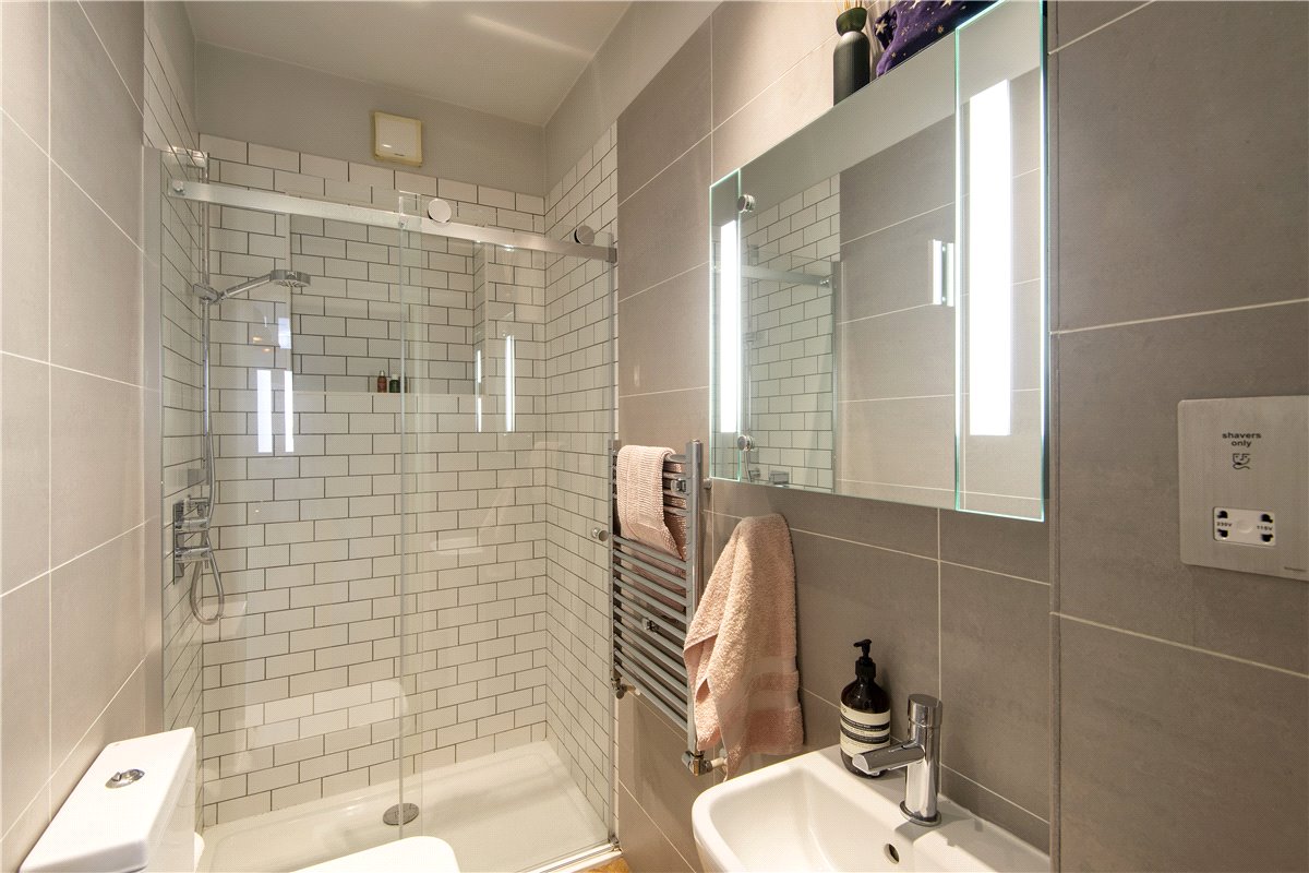 2 bedroom Maisonette, Ramsden Road, London, SW12 - Sold, Image 9