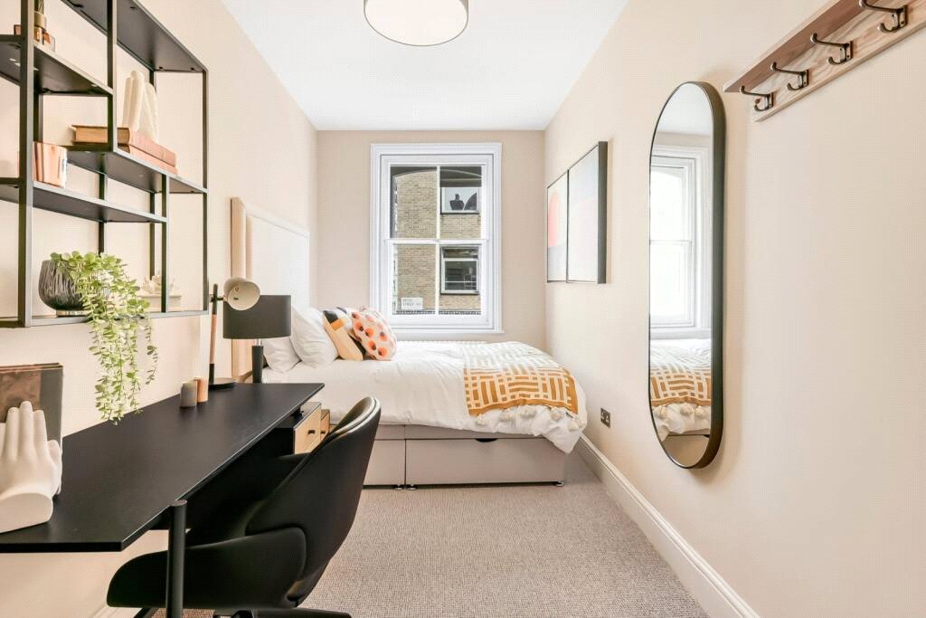 2 bedroom Flat, Frith Street, London, W1D - Available, Image 6