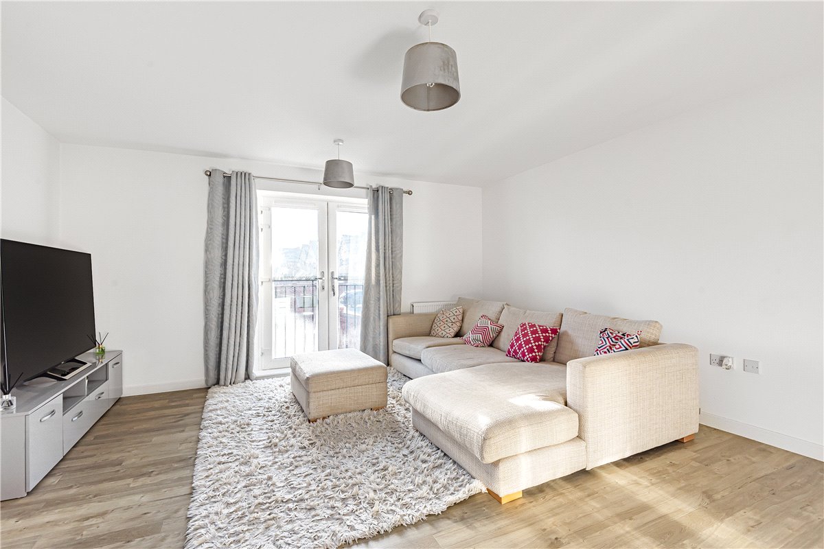 2 bedroom Flat, Vaynol Way, Whitehouse, MK8 - Let Agreed, Image 3