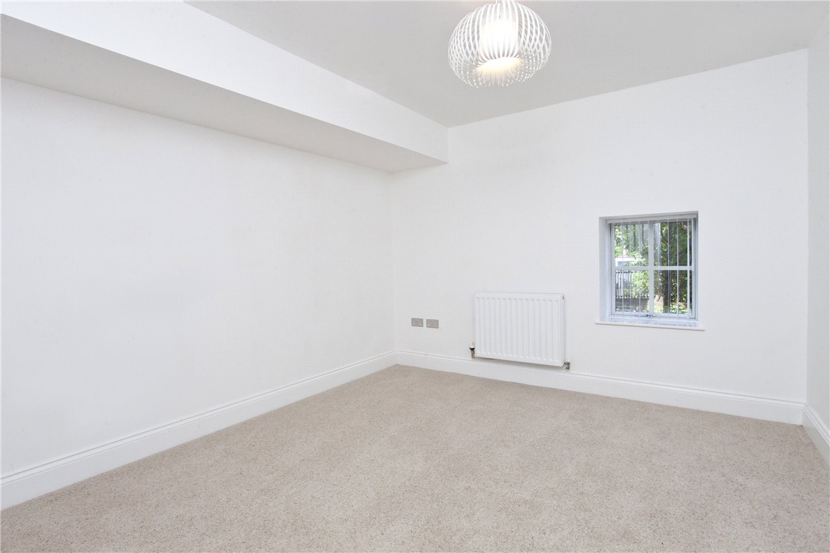 2 bedroom Flat, The Residence, Bishopthorpe, YO23 - , Image 5