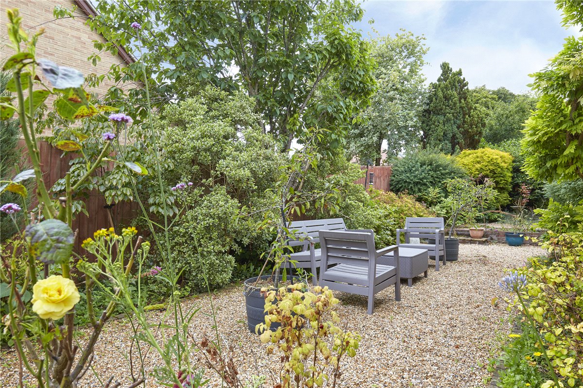 4 bedroom Bungalow, The Highlands, Exning, CB8 - Sold, Image 2