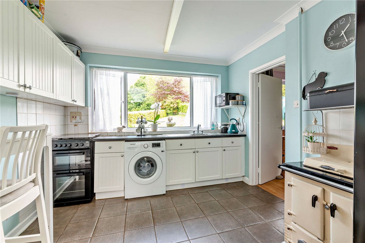 2 bedroom Bungalow, Sheepdrove Road, Lambourn, RG17 - Sold STC, Image 3
