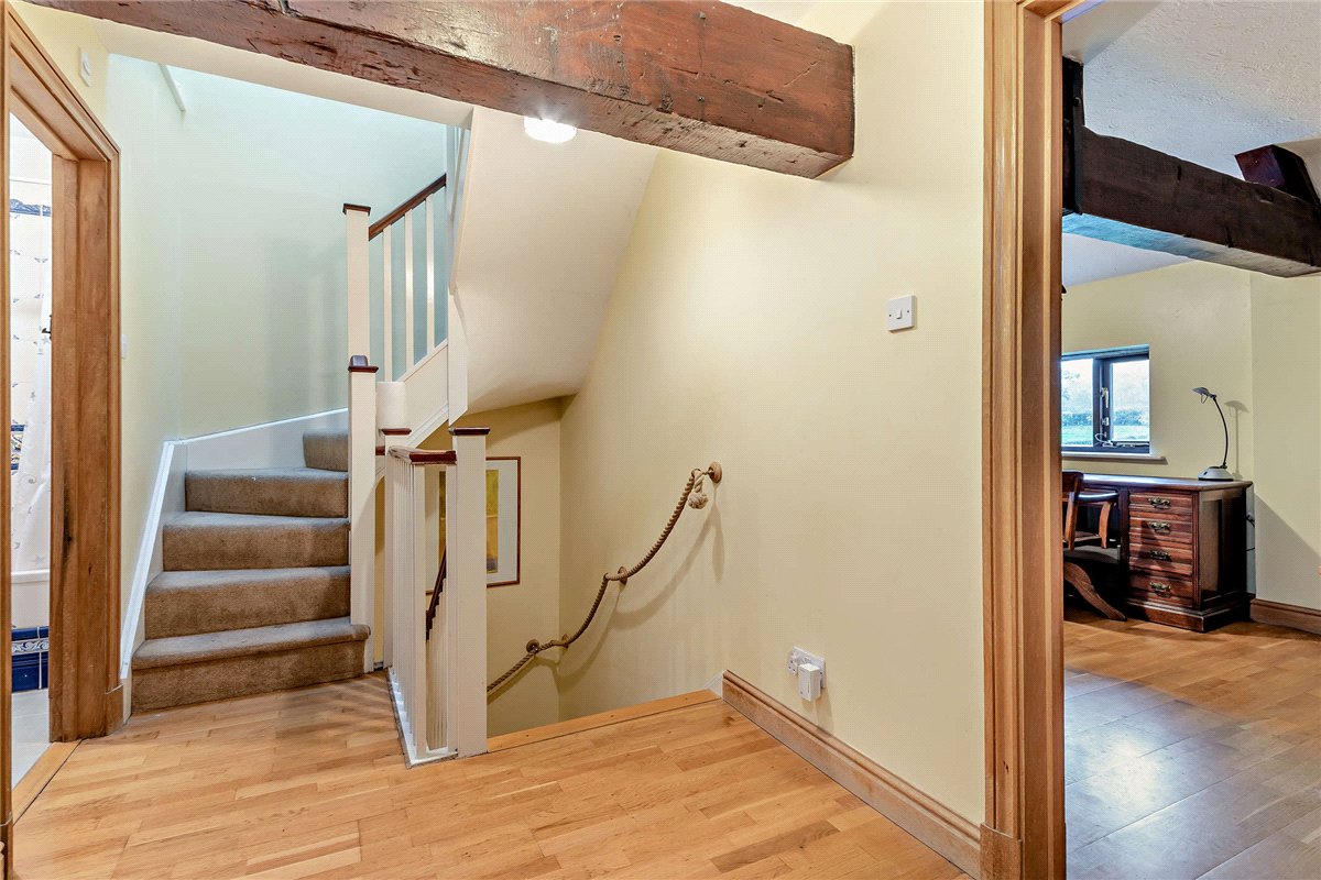 4 bedroom Barn Conversion, Snelsmore, Newbury, RG14 - Available, Image 9