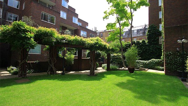 2 bedroom Flat, Ebury Street, London, SW1W - Available, Image 3