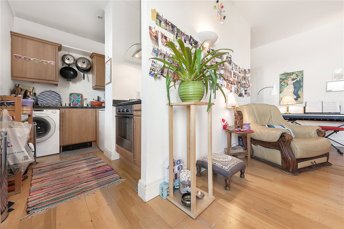 1 bedroom Flat, Vineyard Heights, 30 Mortlake High Street, SW14 - Let Agreed, Image 1