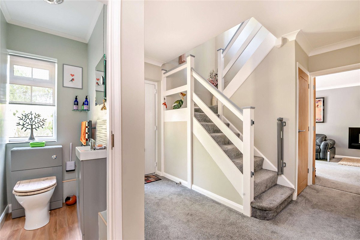4 bedroom House, Ashford Hill Road, Headley, RG19 - Available, Image 11