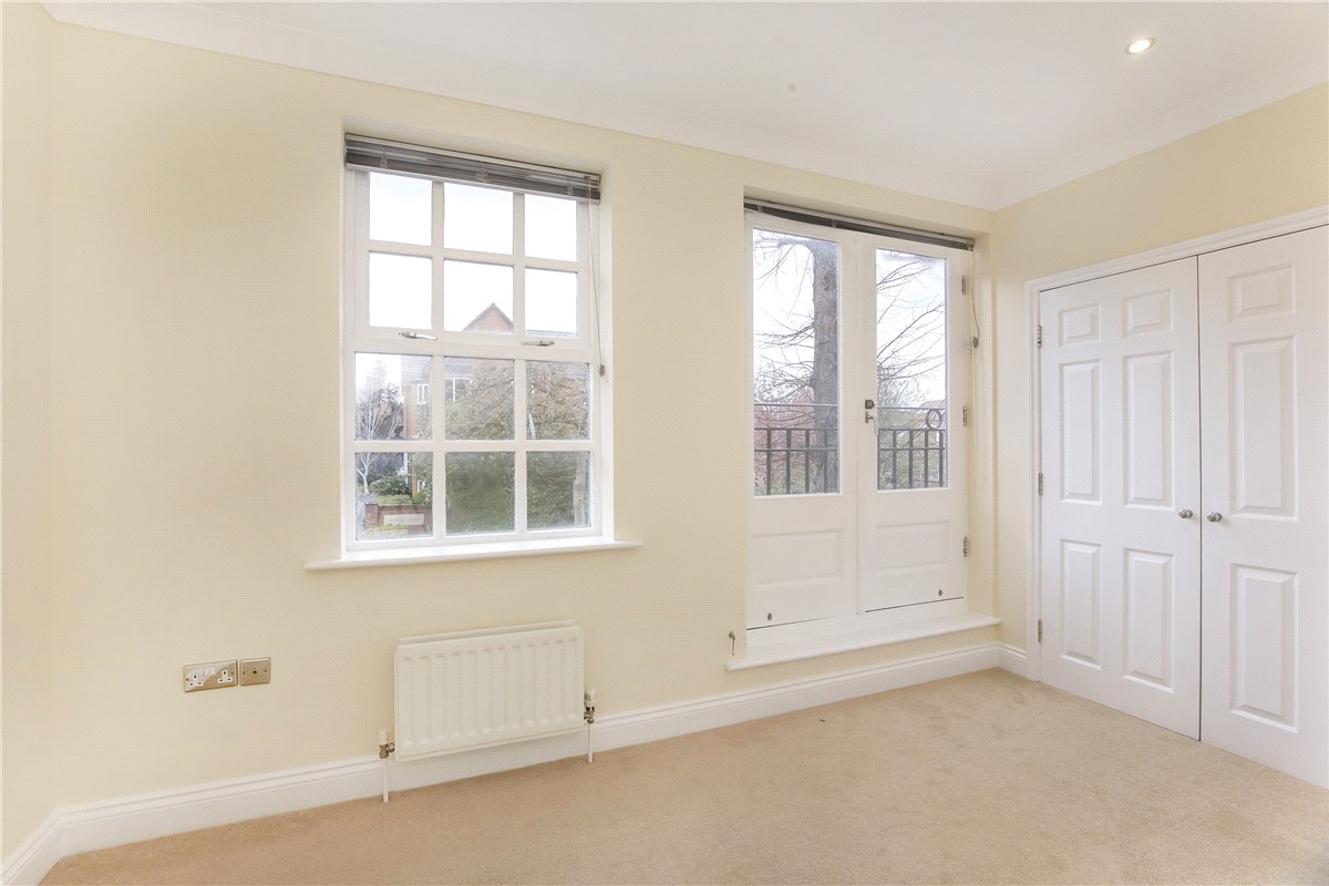 4 bedroom House, Grosvenor Park, York, YO30 - , Image 8