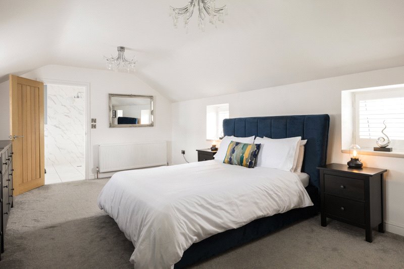 4 Bedroom Single Family Home/House's Image 5