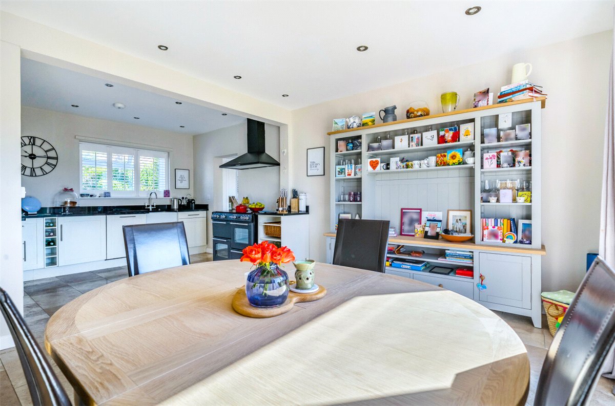 4 bedroom House, Manton Hollow, Manton, SN8 - Available, Image 9