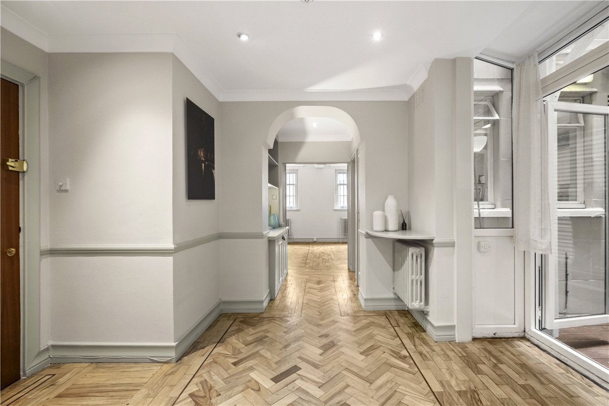 2 bedroom Flat, Wimpole Street, London, W1G - Available, Image 9