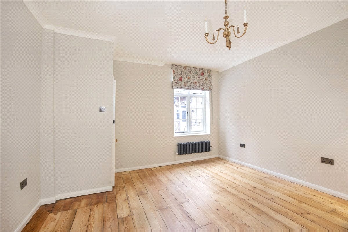 4 bedroom House, Precentors Court, York, YO1 - Available, Image 5
