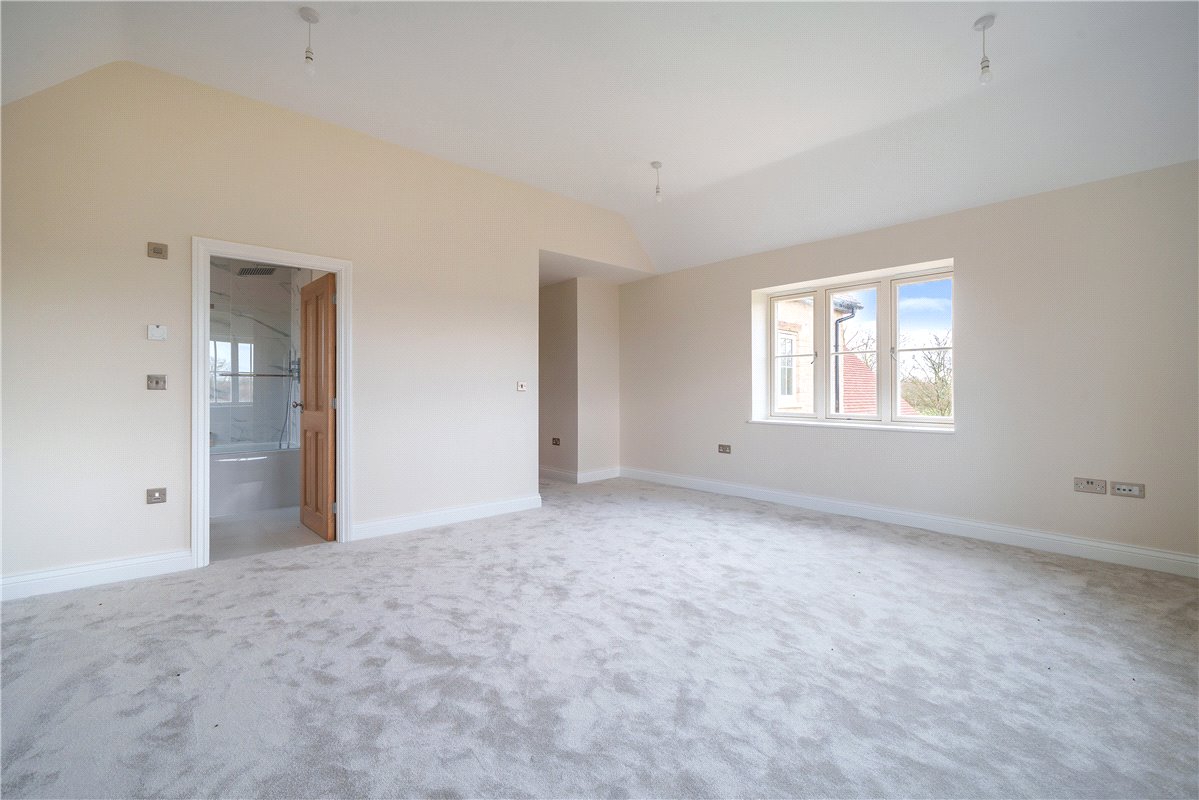 6 bedroom House, Southfields, Weston-on-the-Green, OX25 - Sold, Image 11