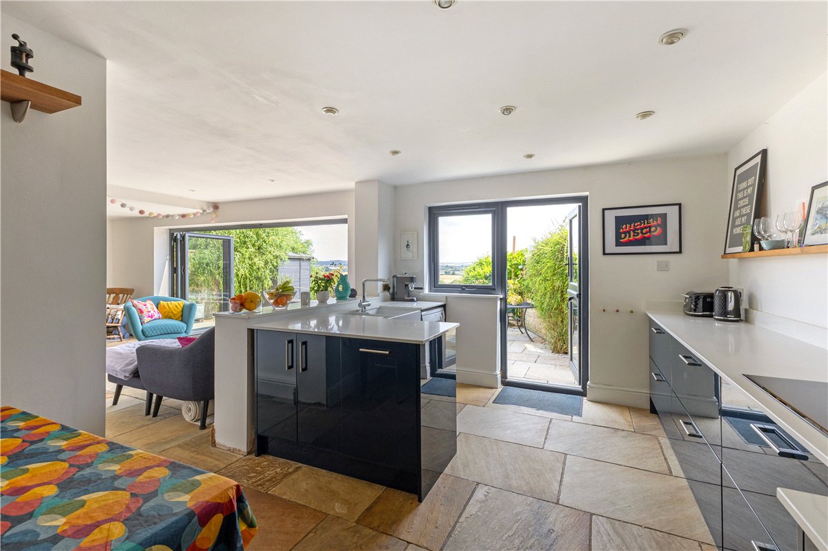 4 bedroom House, Bremhill, Calne, SN11 - Available, Image 25