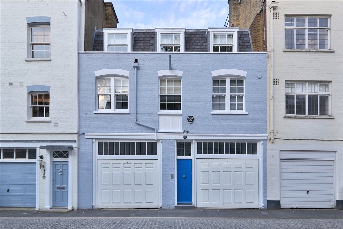 2 bedroom House, Devonshire Mews South, London, W1G - Available, Image 1