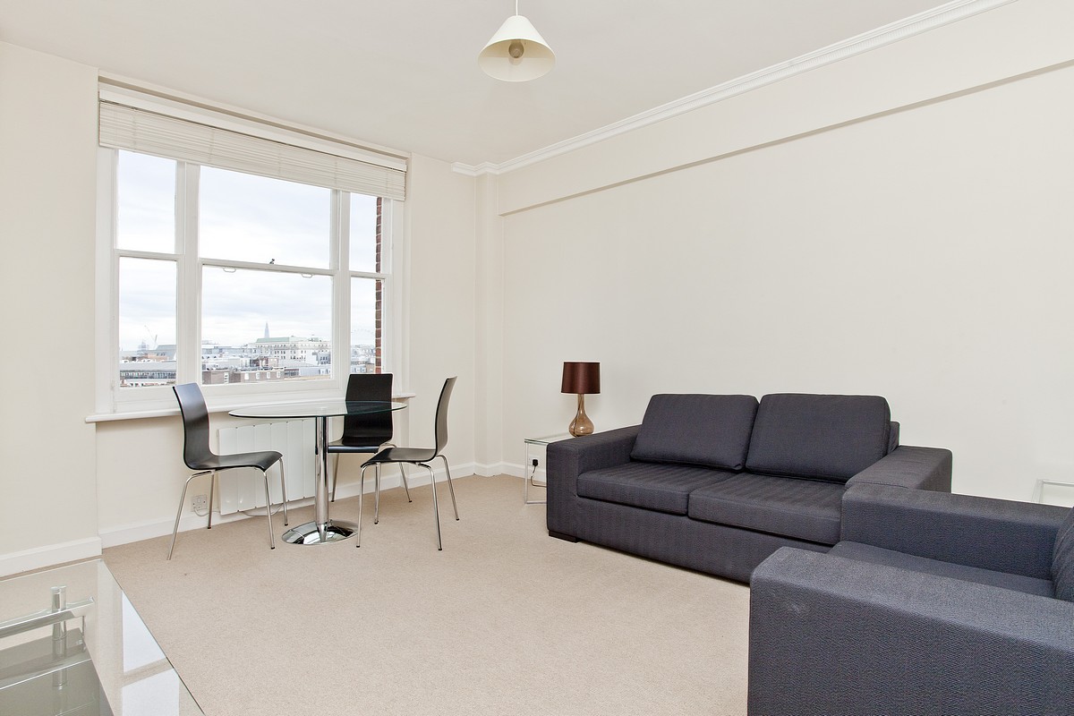 1 bedroom Flat, Hill Street, Mayfair, W1J - Available, Image 2