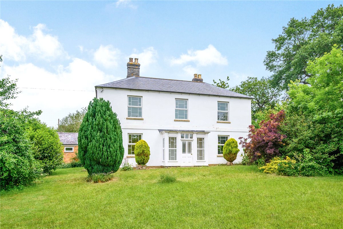 8 bedroom House, Northampton Road, West Haddon, NN6 - Sold