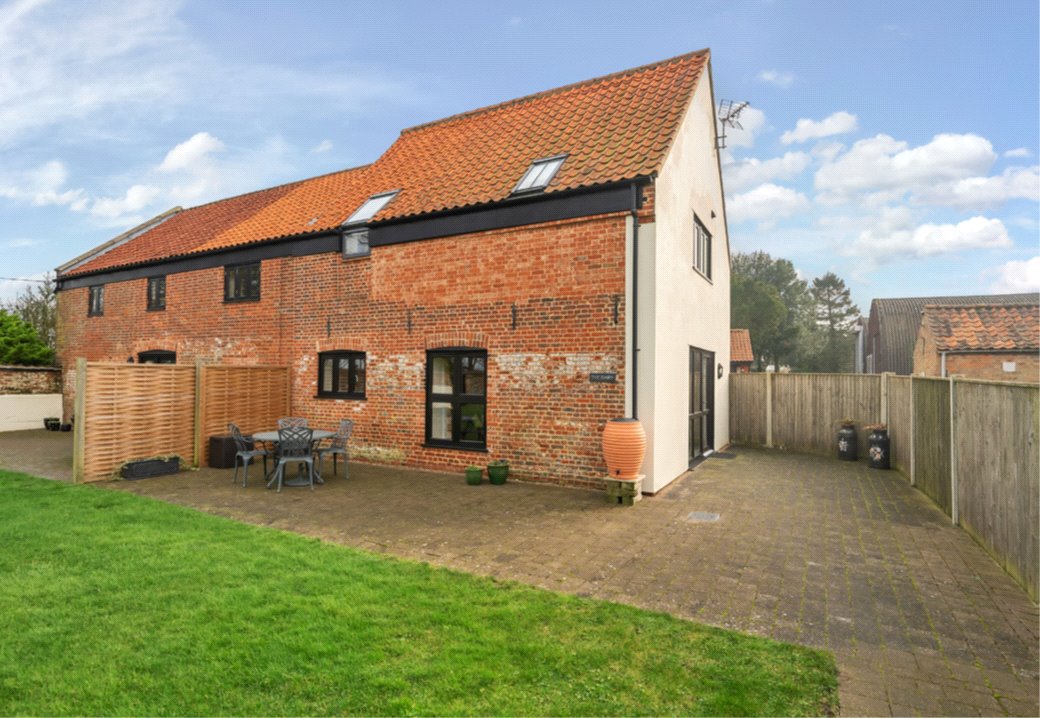 5 bedroom House, Gisleham, Lowestoft, NR33 - Available, Image 1