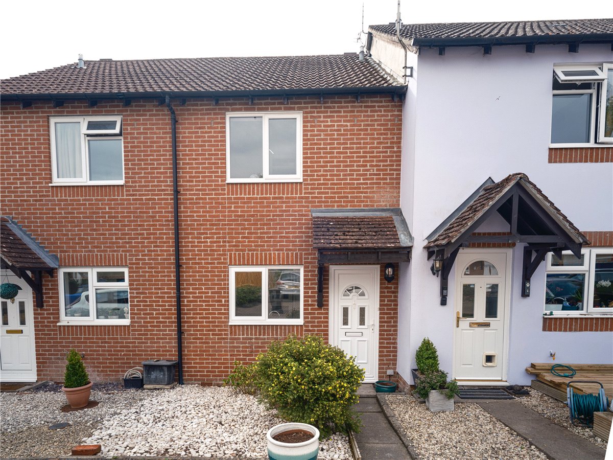2 bedroom House, Fairfield, Great Bedwyn, SN8 - 