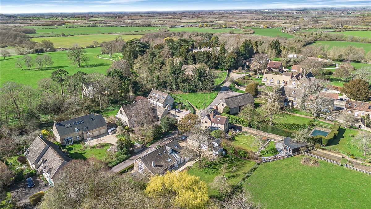 6 bedroom House, Church Road, Hinton Waldrist, SN7 - Available, Image 33