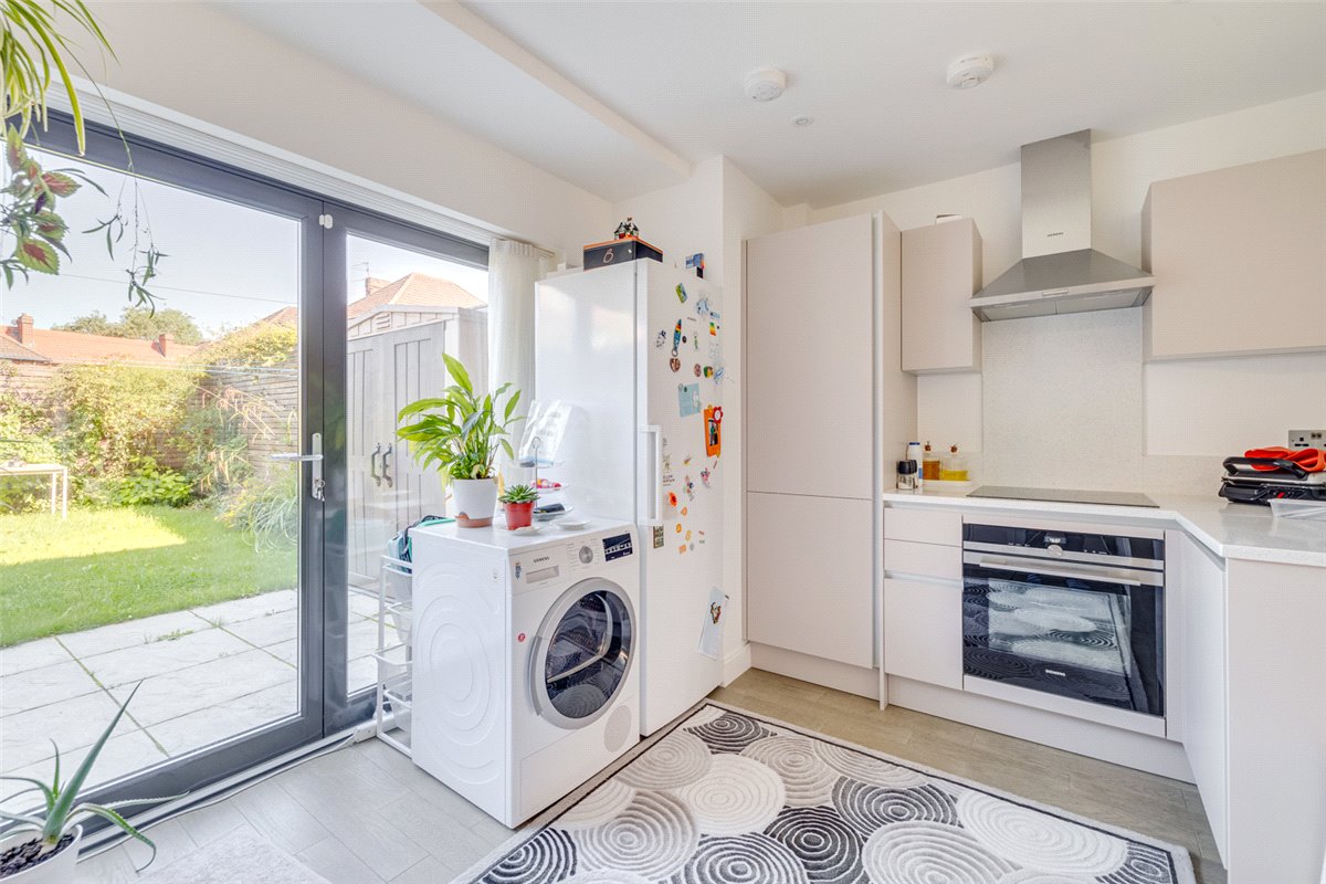 3 bedroom House, Harlow Gardens, Kingston upon Thames, KT1 - Let Agreed, Image 4