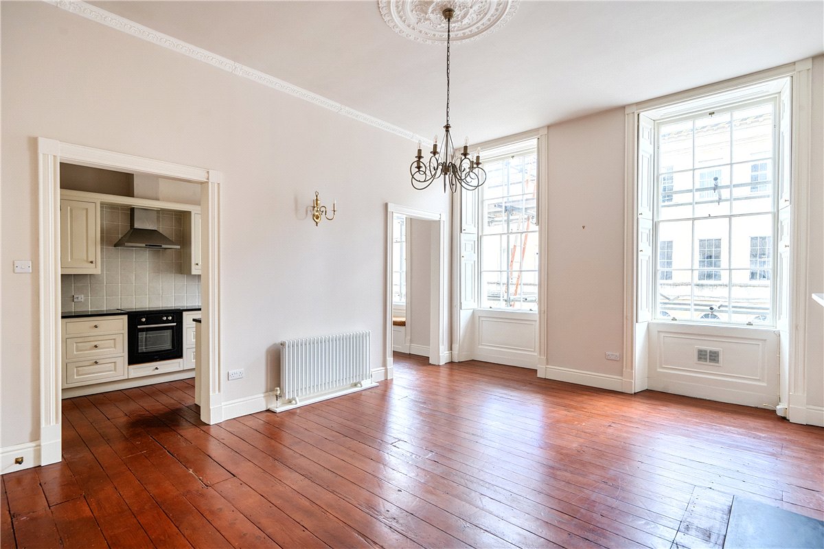 2 bedroom Flat, Henrietta Street, Bath, BA2 - Available, Image 4
