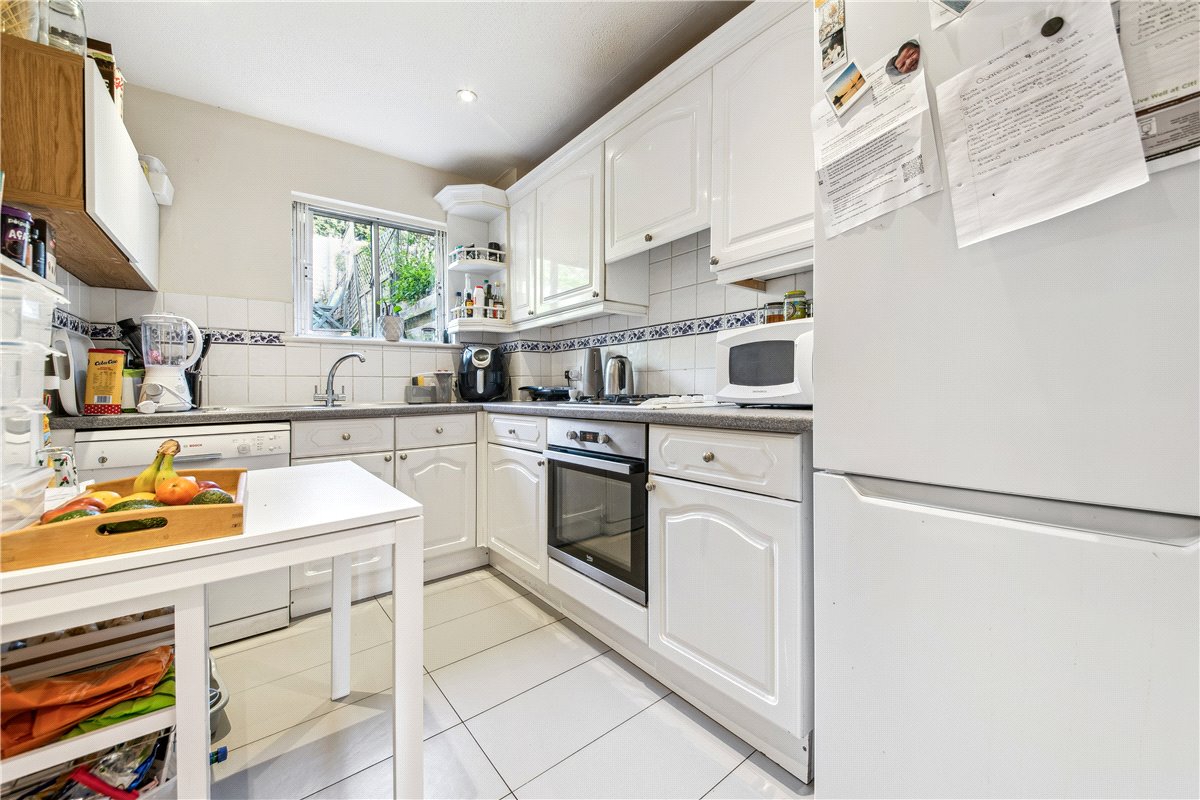 3 bedroom House, Heights Close, Hillview, SW20 - Sold, Image 1